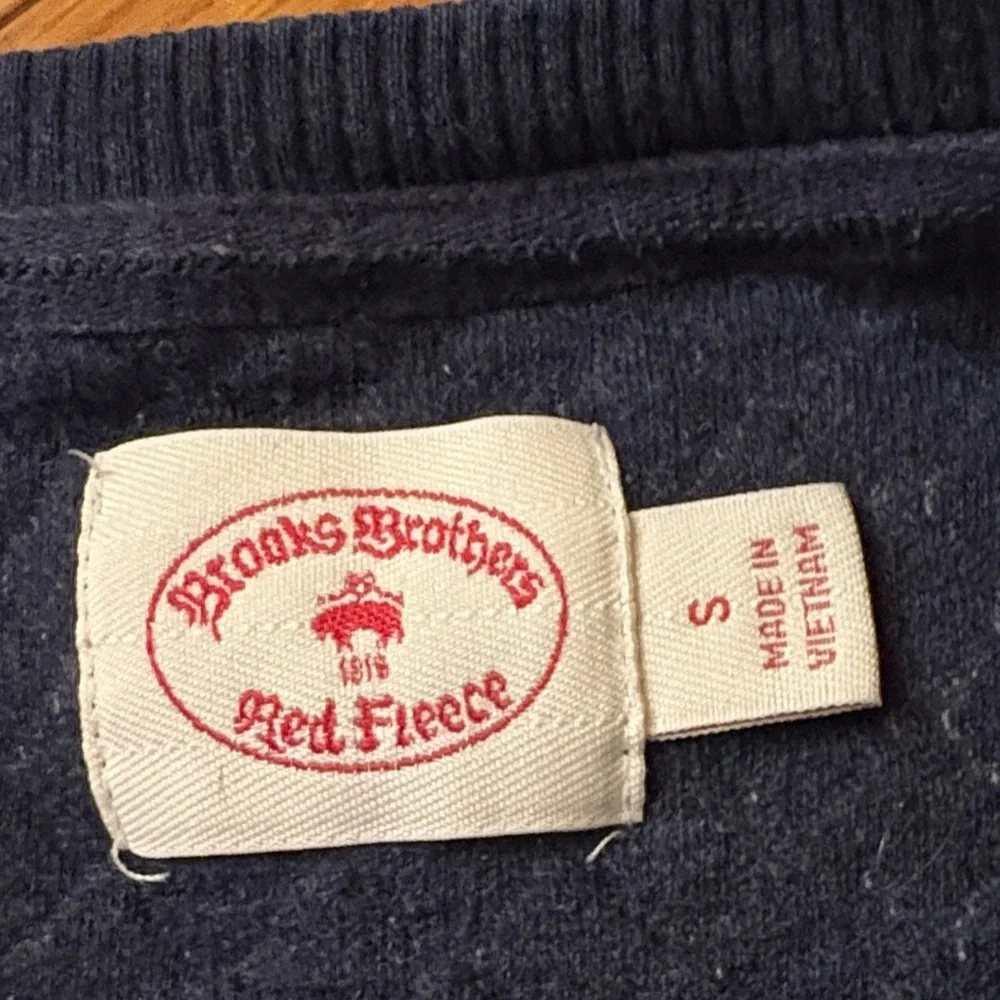 Brooks Brothers Men's Dark Blue Quilted Crewneck Sweatshirt - Picture 2 of 8